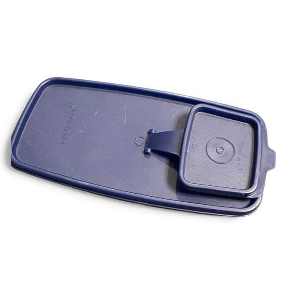 Tupperware Blue Replacement Lid Seal 1589 Fits Large Cereal Keeper 1588 Navy - Picture 5 of 5